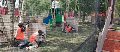 V ARENA Paintball dla dorosłych i dzieci 2ha terenu Łódź
